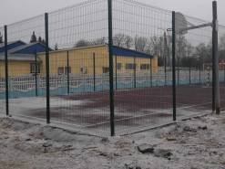 Установка ограждения для спортивной площадки Долматово